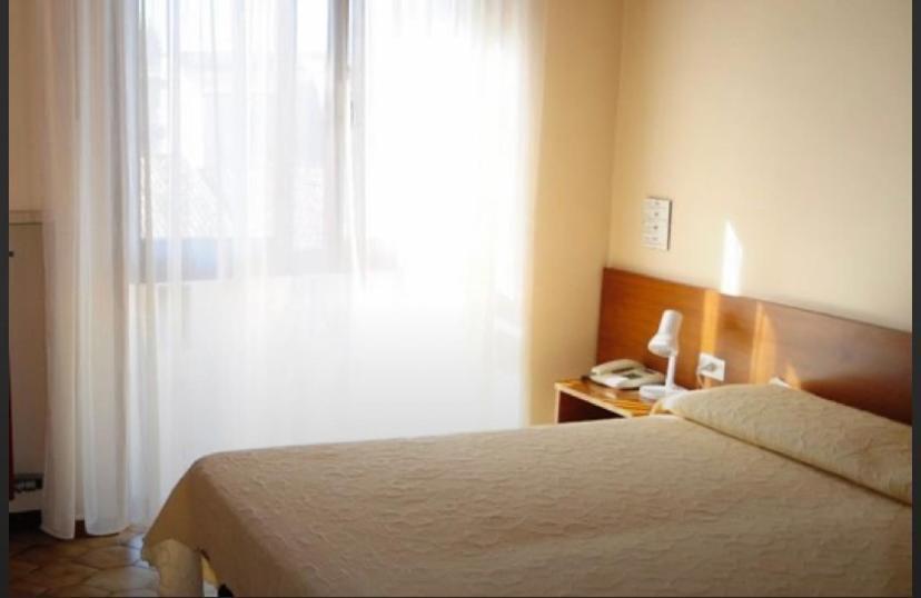 Hotel Santa Maria - Bardolino Town Center Dış mekan fotoğraf