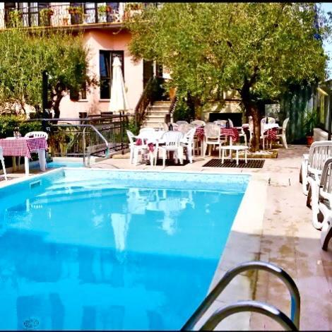 Hotel Santa Maria - Bardolino Town Center Dış mekan fotoğraf