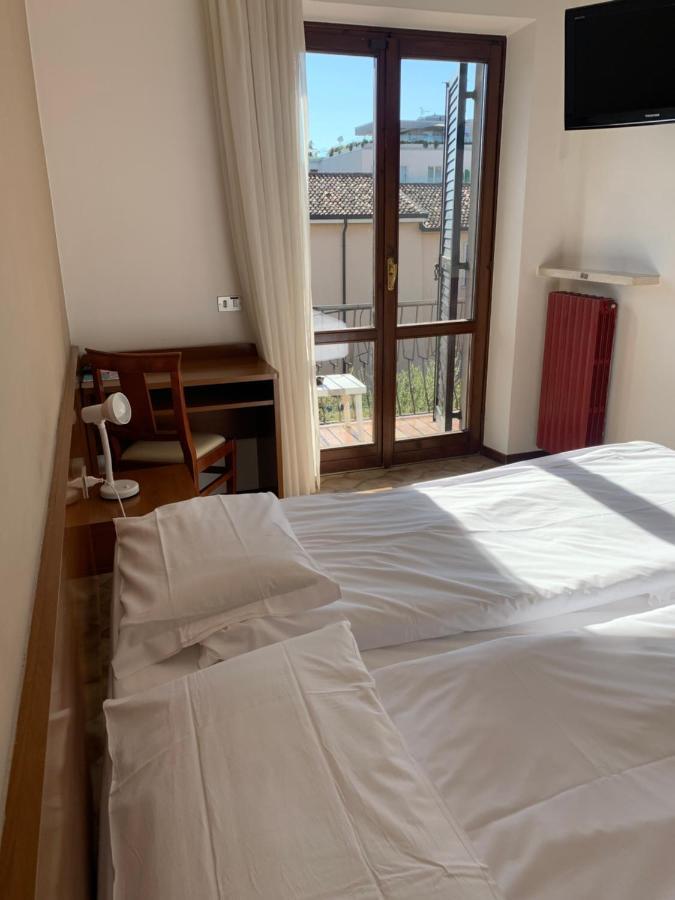 Hotel Santa Maria - Bardolino Town Center Dış mekan fotoğraf