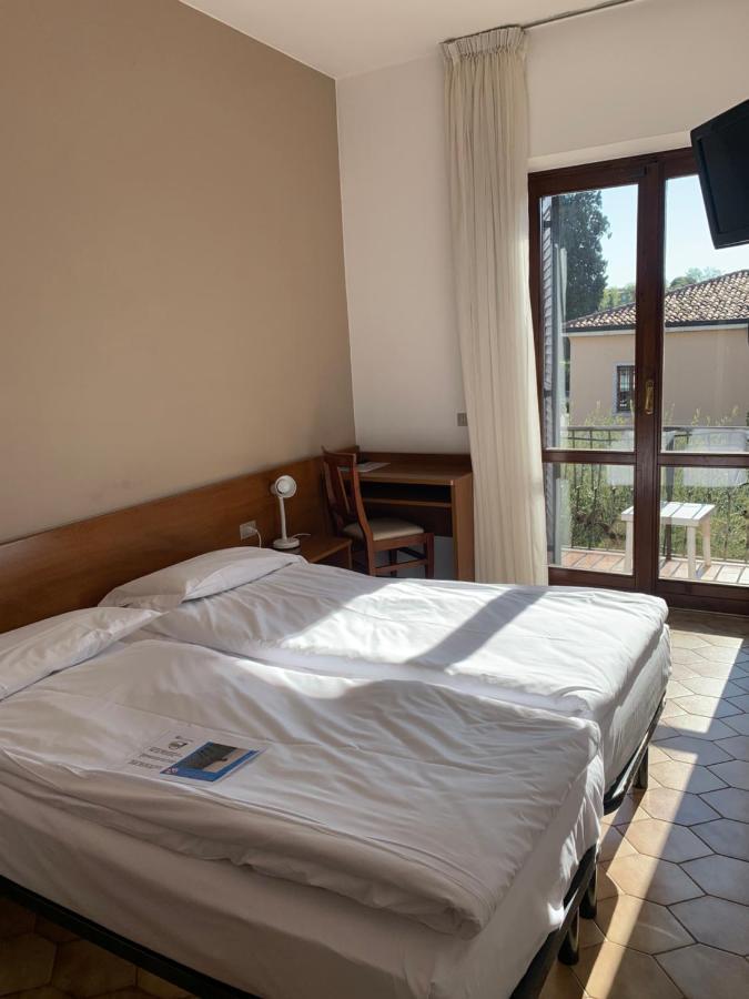 Hotel Santa Maria - Bardolino Town Center Dış mekan fotoğraf
