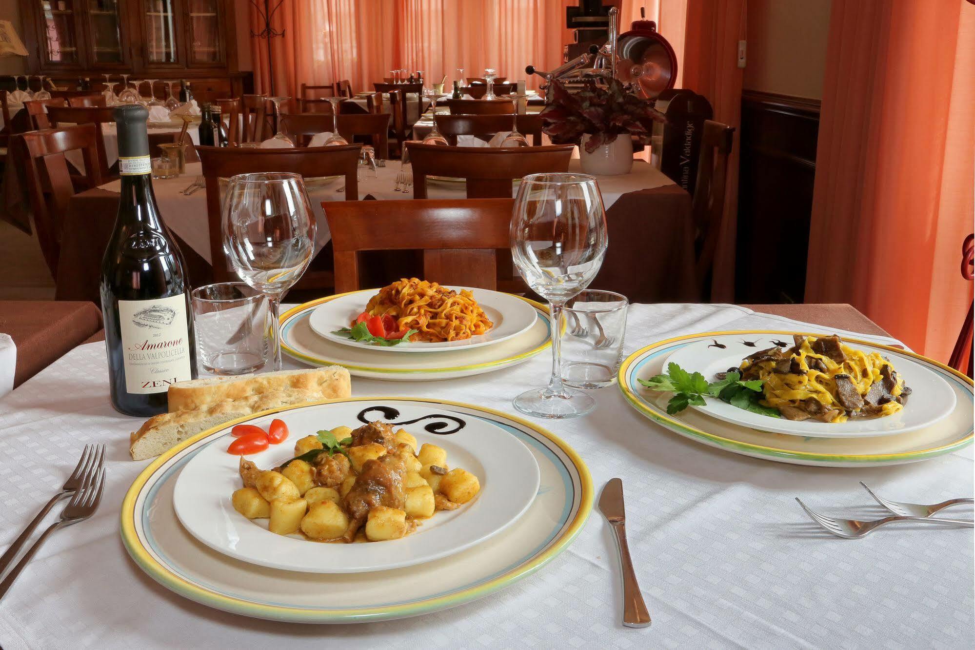 Hotel Santa Maria - Bardolino Town Center Dış mekan fotoğraf